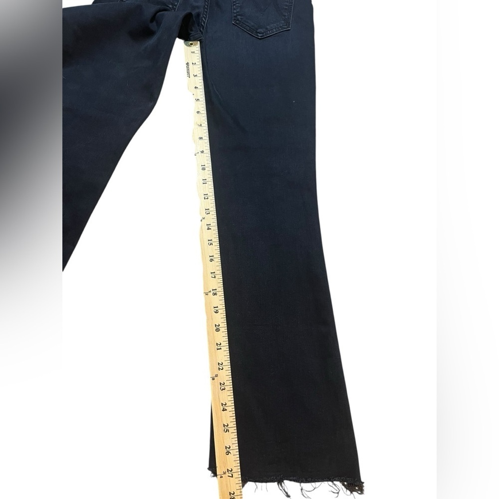 ✨ MOTHER The Insider Crop Fray Jeans – Night In Paris – Size 28 ✨ - Picture 3 of 8